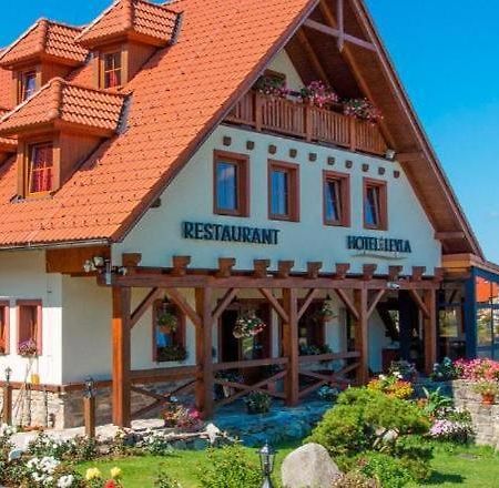 Hotel Leyla Frymburk Buitenkant foto