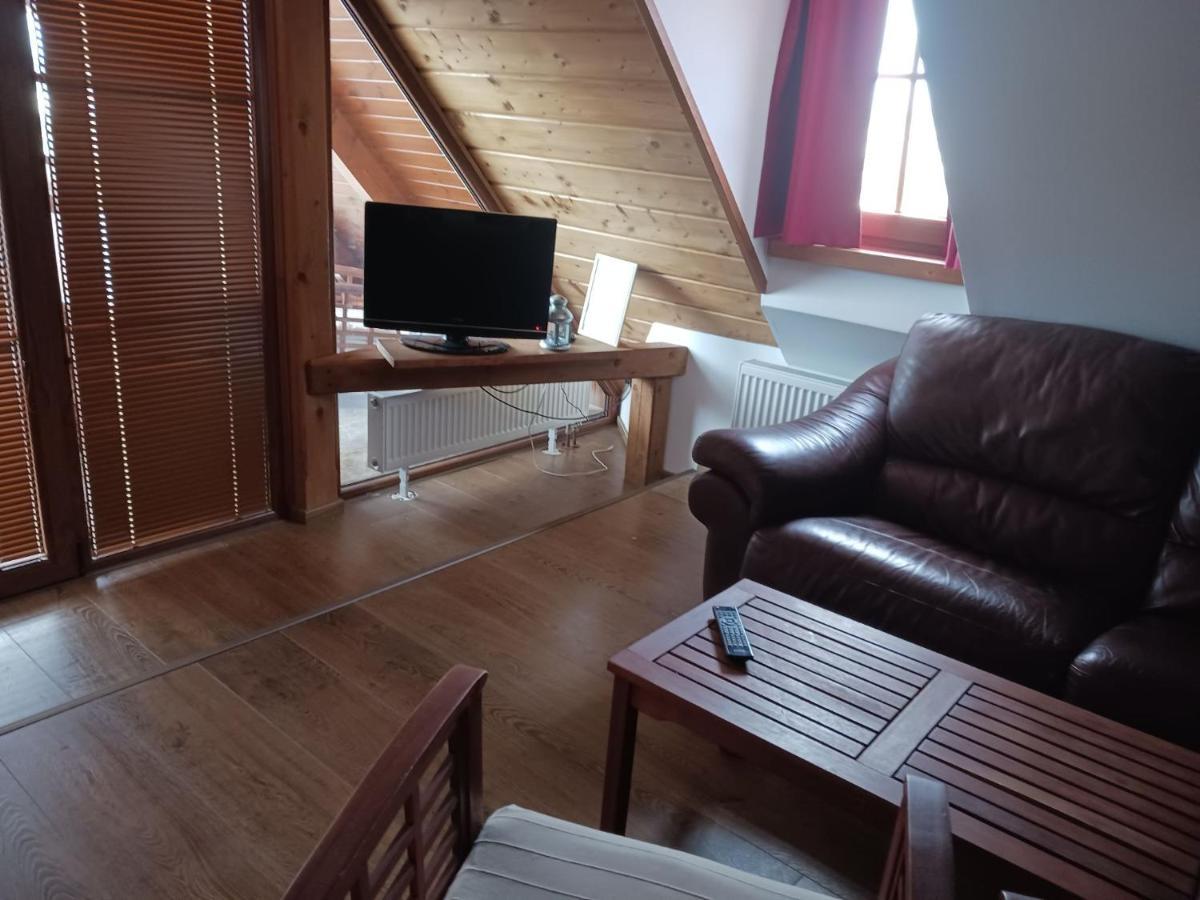 Hotel Leyla Frymburk Buitenkant foto