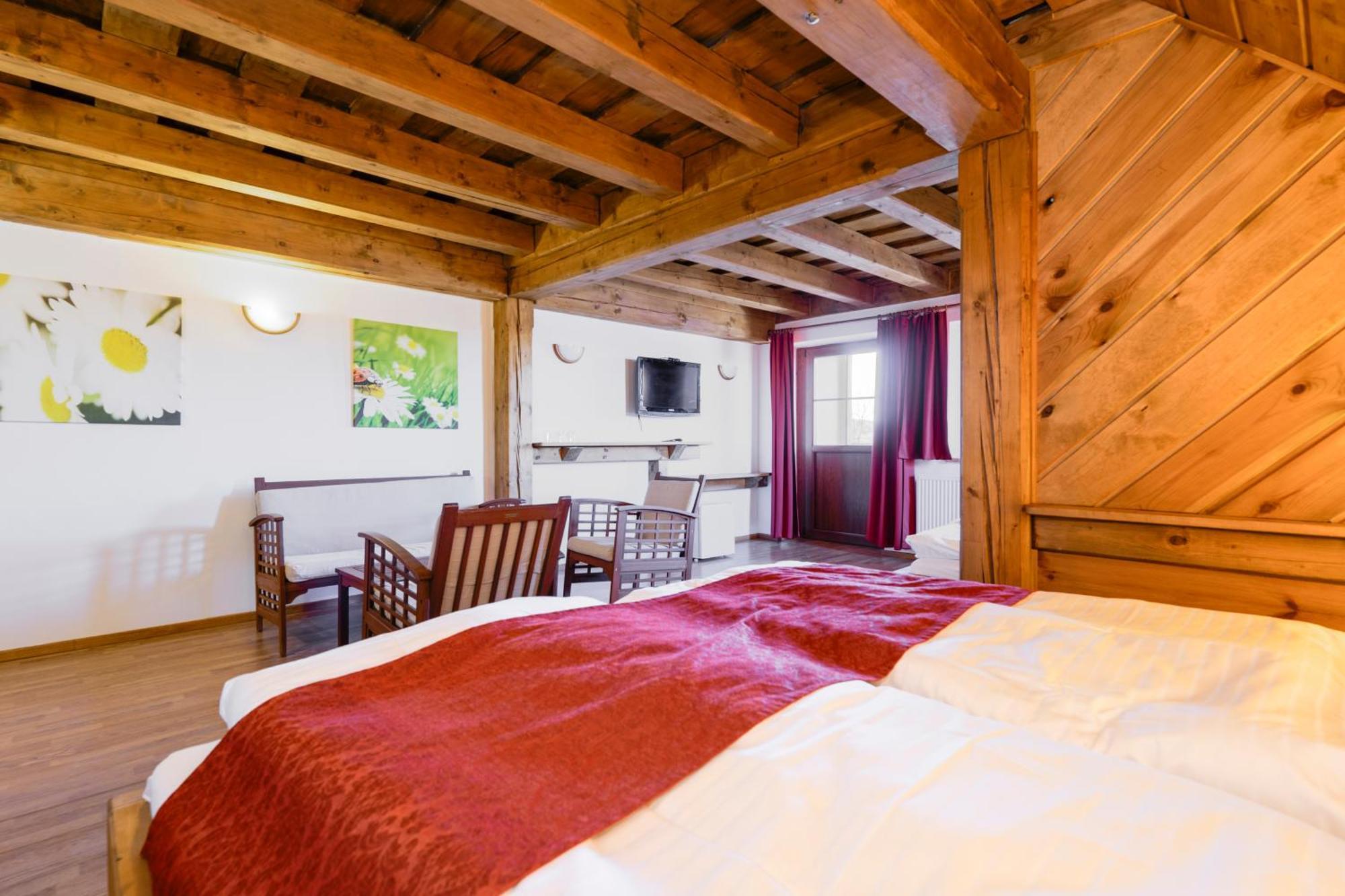 Hotel Leyla Frymburk Buitenkant foto